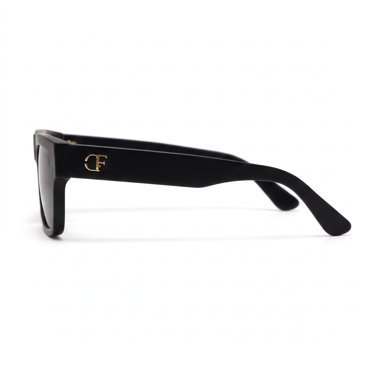 CARBONE Noir Mat / Fumé – vue de profil, monogramme CF doré sur la branche